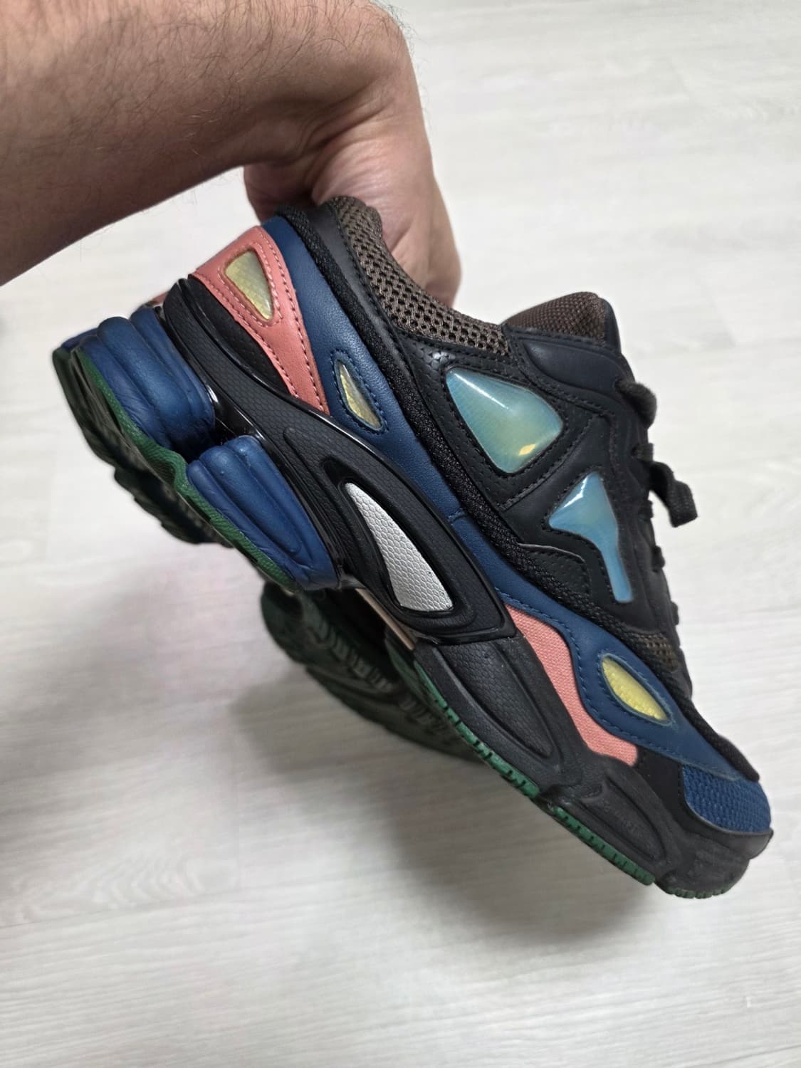 라프 시몬스 x 아디다스 x 오즈위고2 사이즈 255 상품이미지7