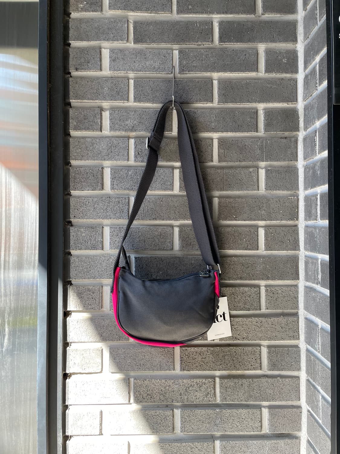 Puma 퓨마 로고 데미지 코튼백 스몰 상품이미지9