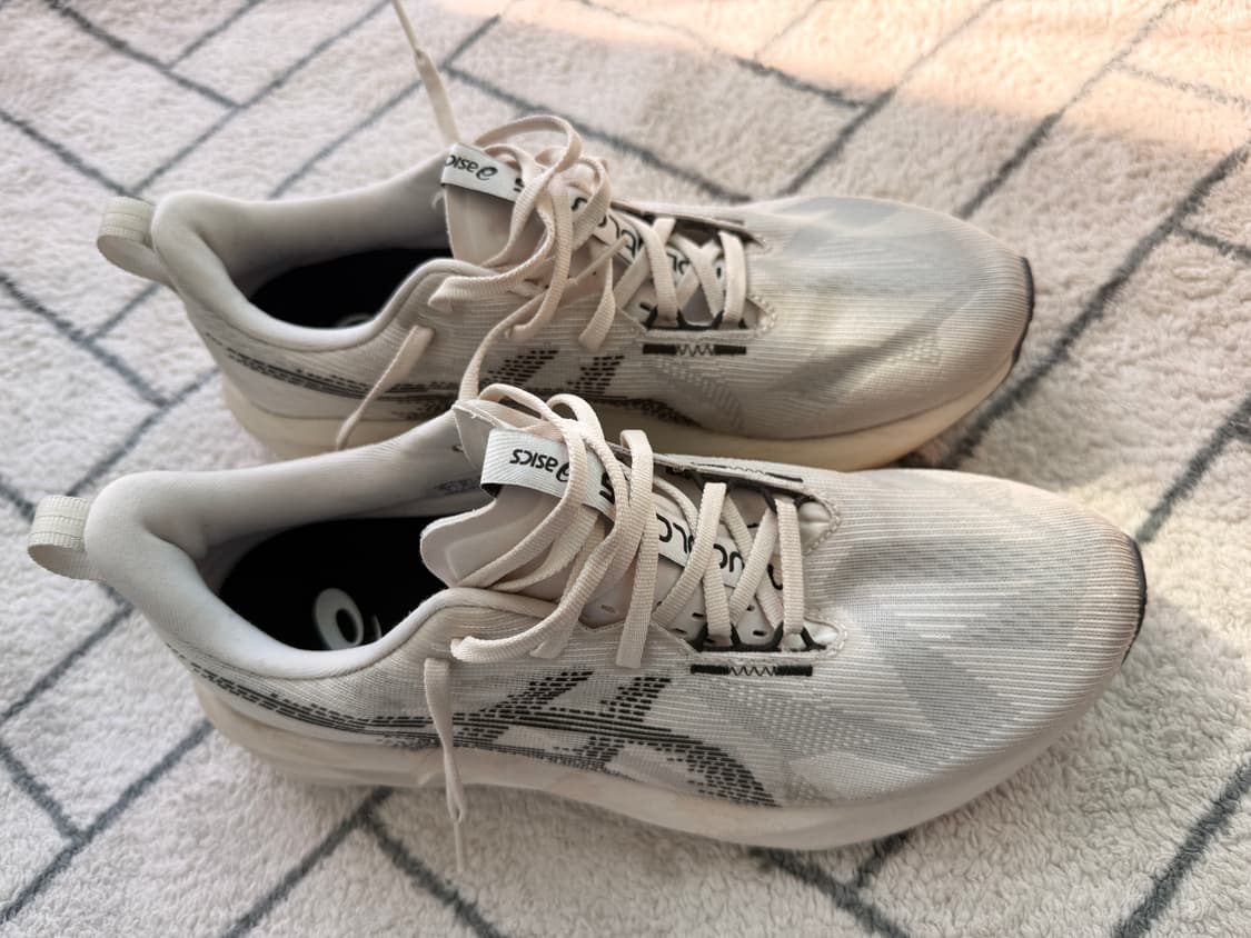 아식스 노바블라스트5 오트밀 280사이즈 상품이미지3