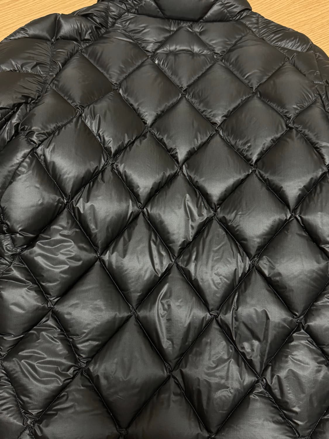 로아 누나 800 25fw 블랙 라지 상품이미지9