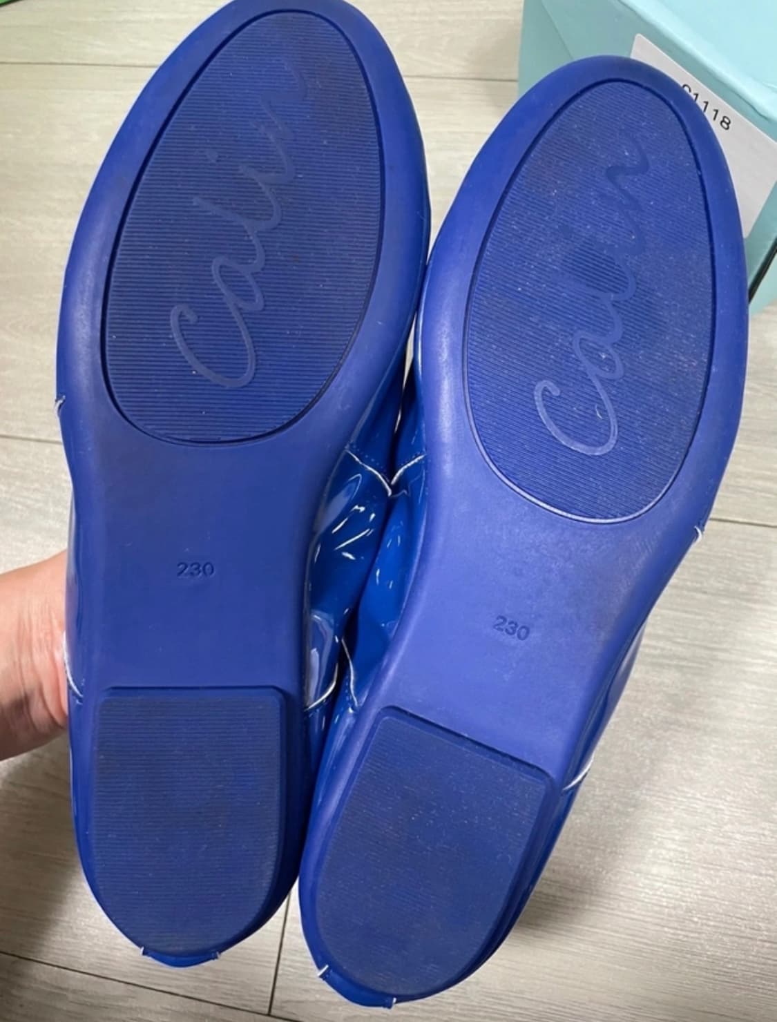 깔량)애나멜 말랑이 블루 플랫슈즈 230(새상품) 상품이미지7