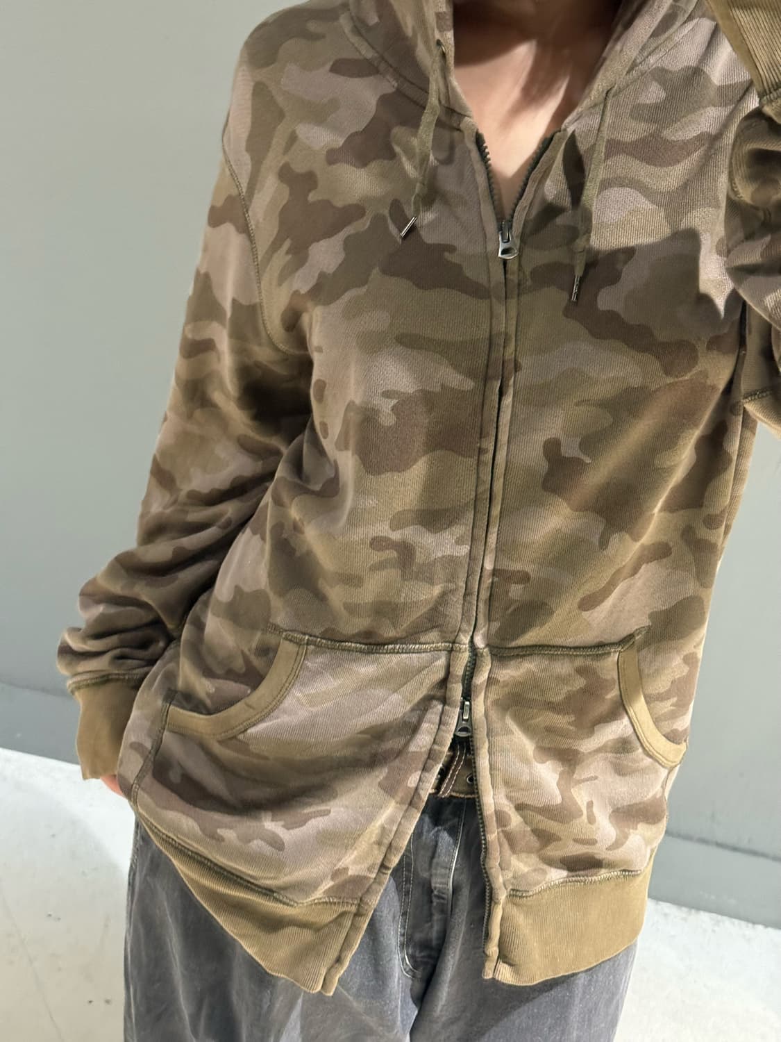 camo pattern 2-way hood zip-up 상품이미지3