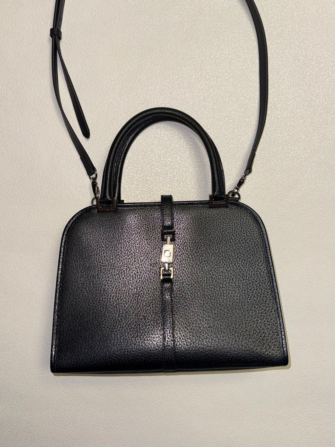 구찌 재키 가죽 숄더백 상품이미지3