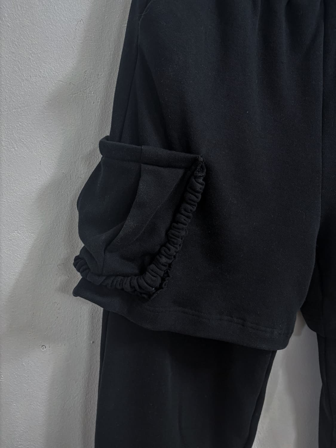 레이어드 스트럭처 스웻팬츠 상품이미지4