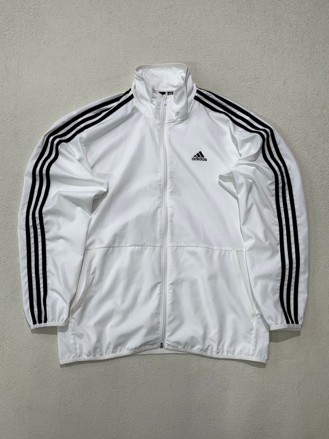 아디다스 파이어버드 화이트 블랙 하얀 흰검 검흰 져지 바람막이 105 상품이미지1