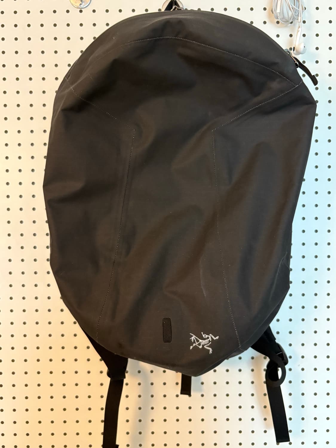 아크테릭스 ARC’TERYX Granville 16 상품이미지1