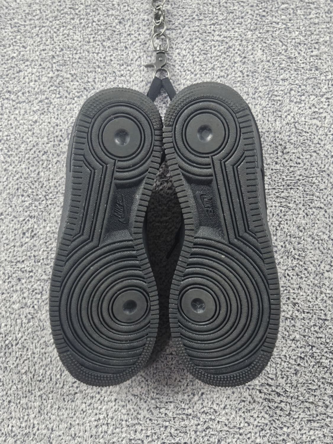 나이키 에어포스 1 "07 트리플블랙 스니커즈 (260MM)/ 11291 상품이미지6