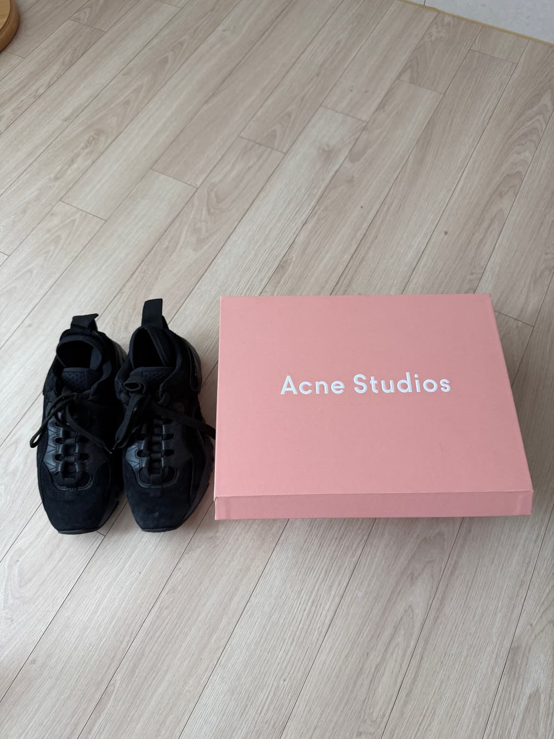 아크네 스튜디오 맨하탄 블랙 35 상품이미지1