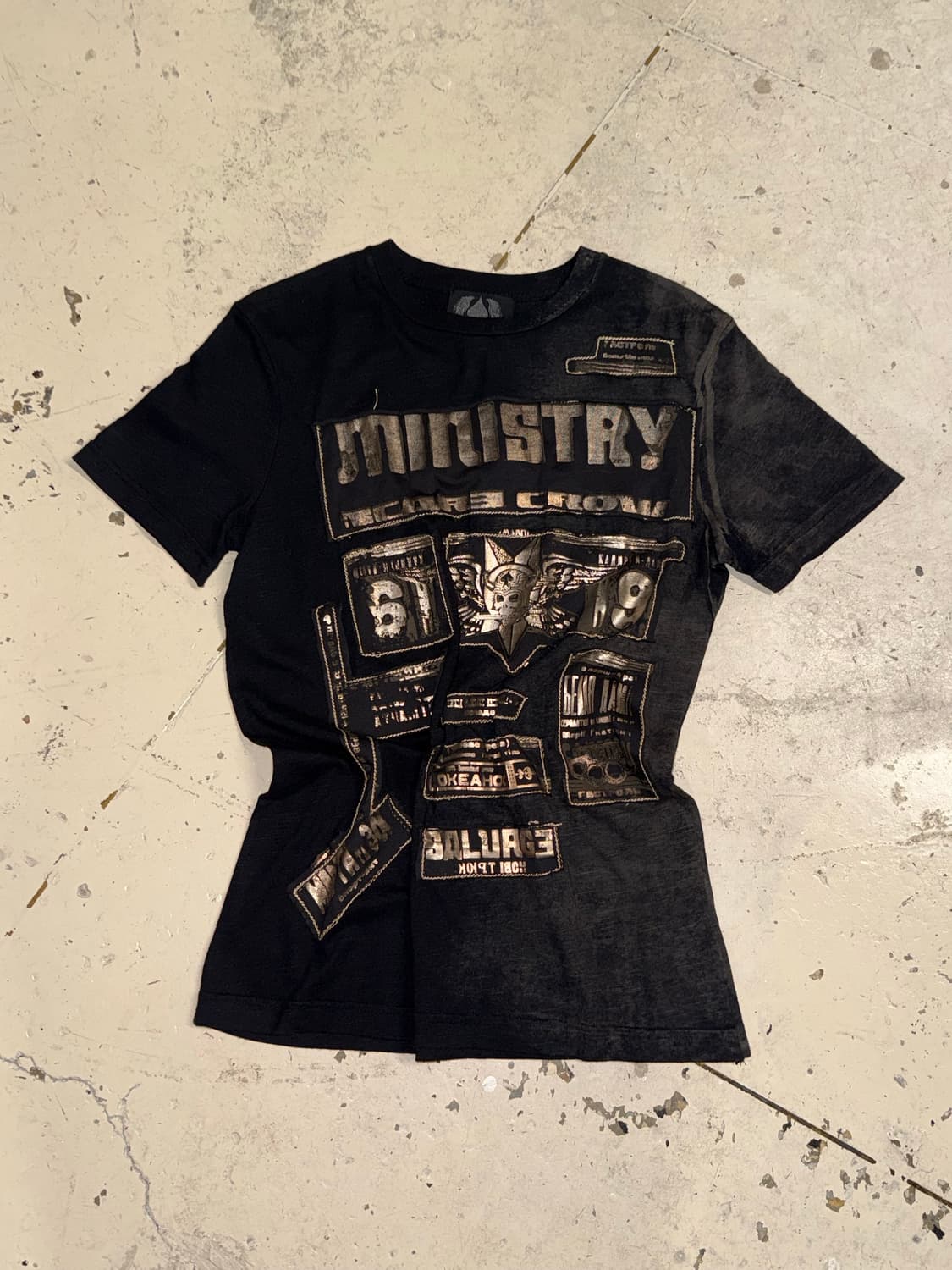 Salvage grunge printing patch top 상품이미지2