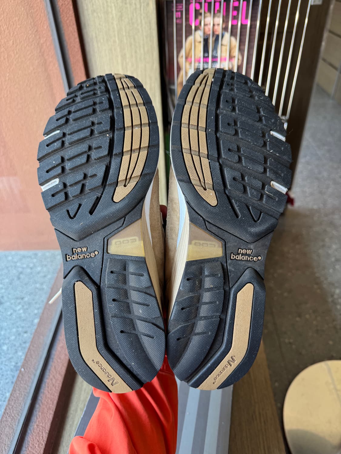 뉴발란스 992 탄 270 상품이미지6