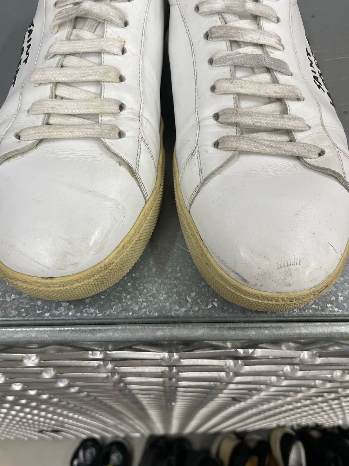 생로랑 코트 클래식 화이트 41.5 상품이미지7