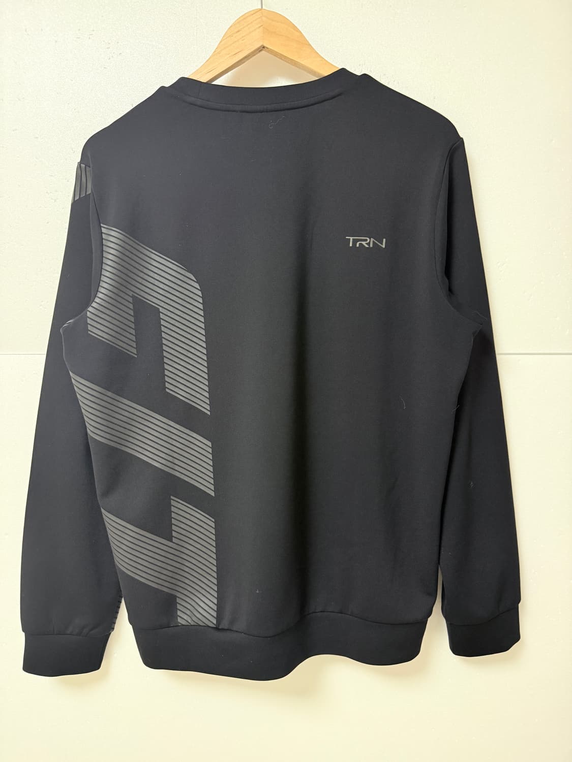 다이나핏(DYNAFIT) 기능성 맨투맨 블랙 트레이닝  상품이미지3