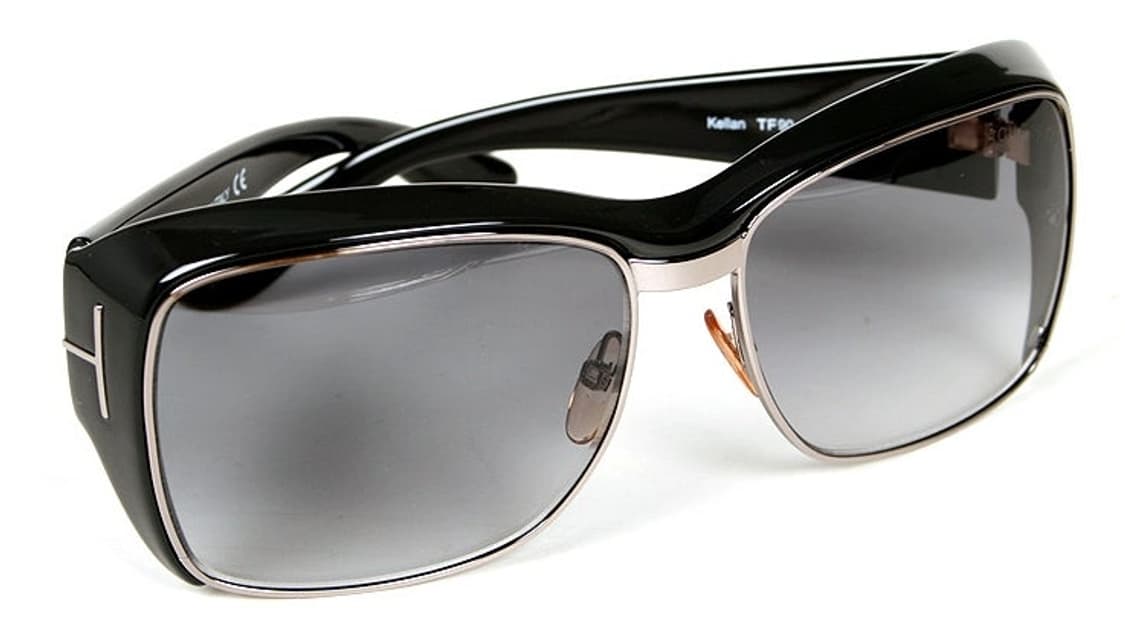 톰포드 켈란 TF90 블랙컬러 구합니다 ㅠ.ㅠ 상품이미지2