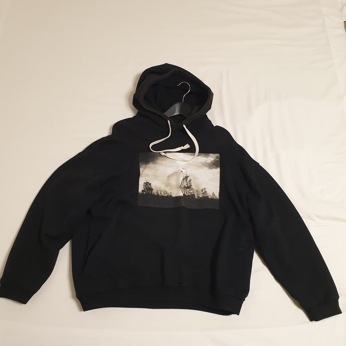 리프리젠트 후드티 분더샵 비이커 상품이미지1