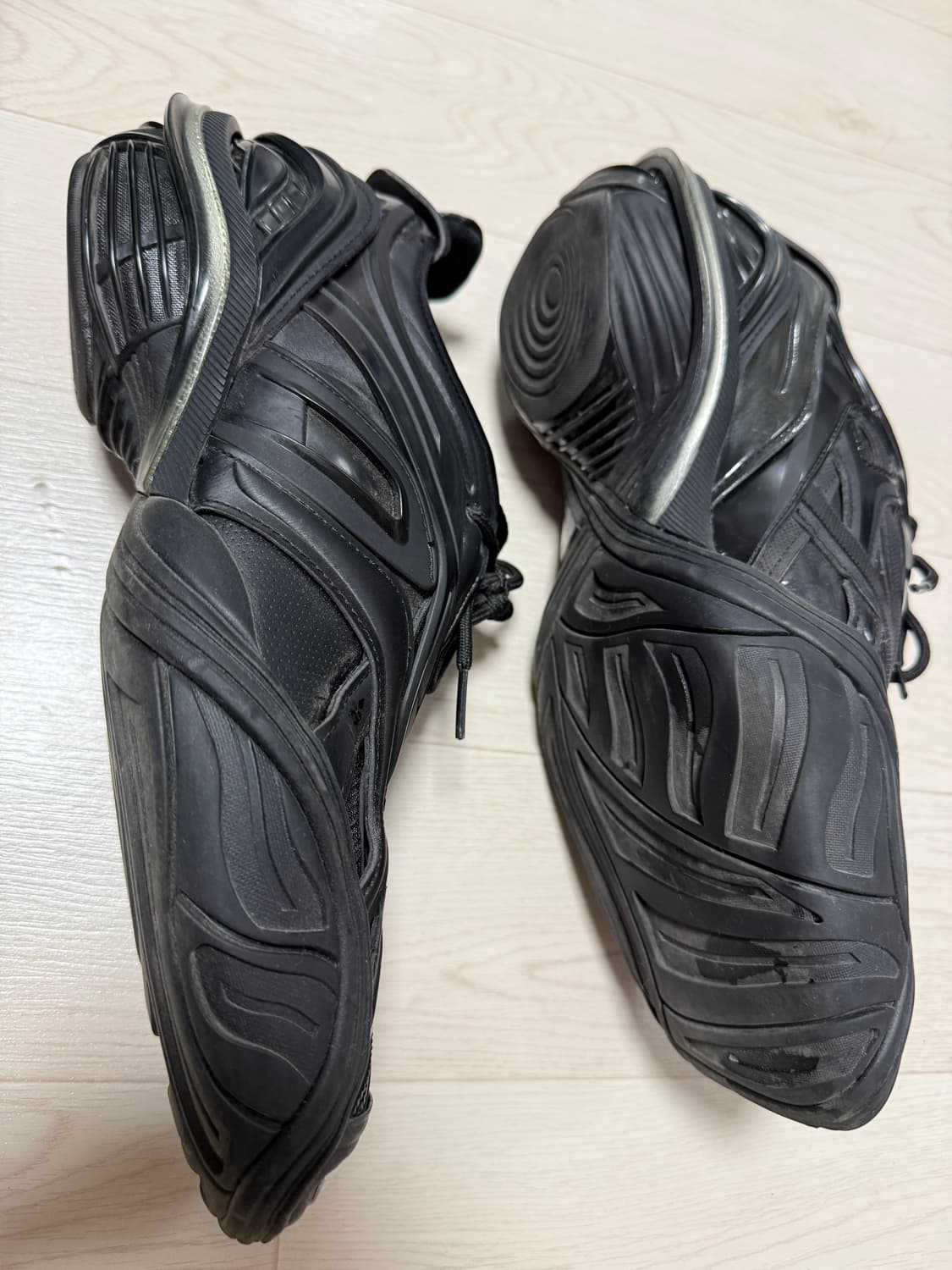 발렌시아가 타이렉스 블랙 43 구성품X 상품이미지4