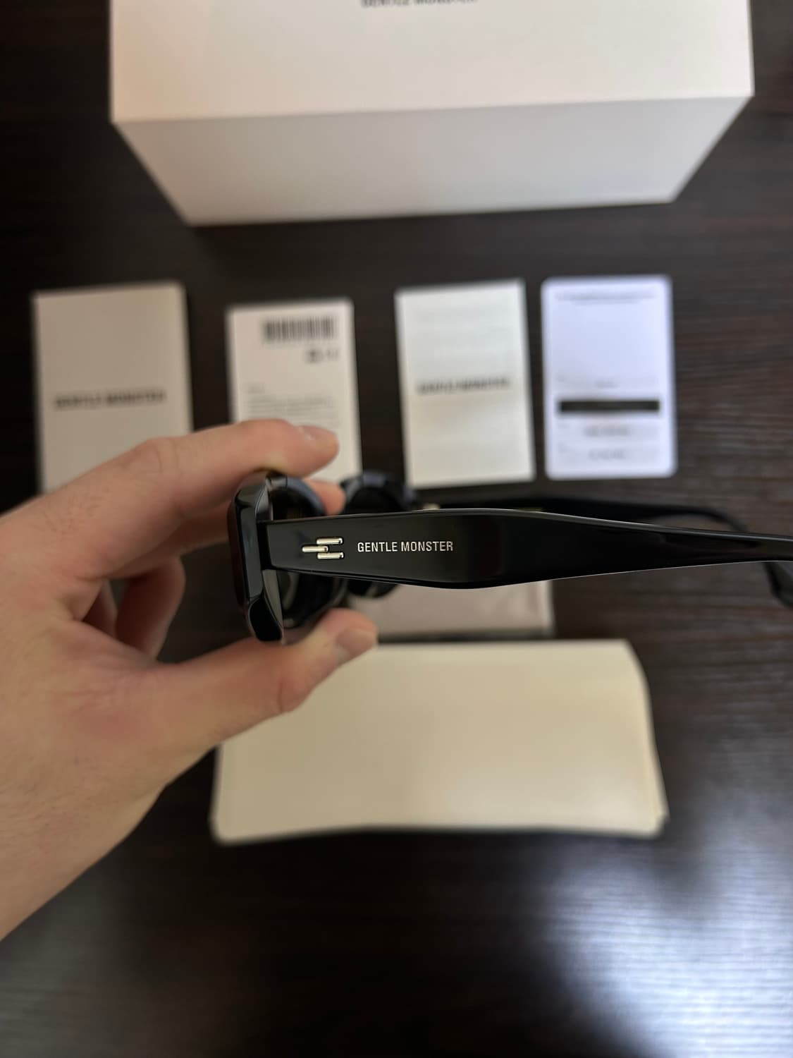 젠틀몬스터 oto 상품이미지3