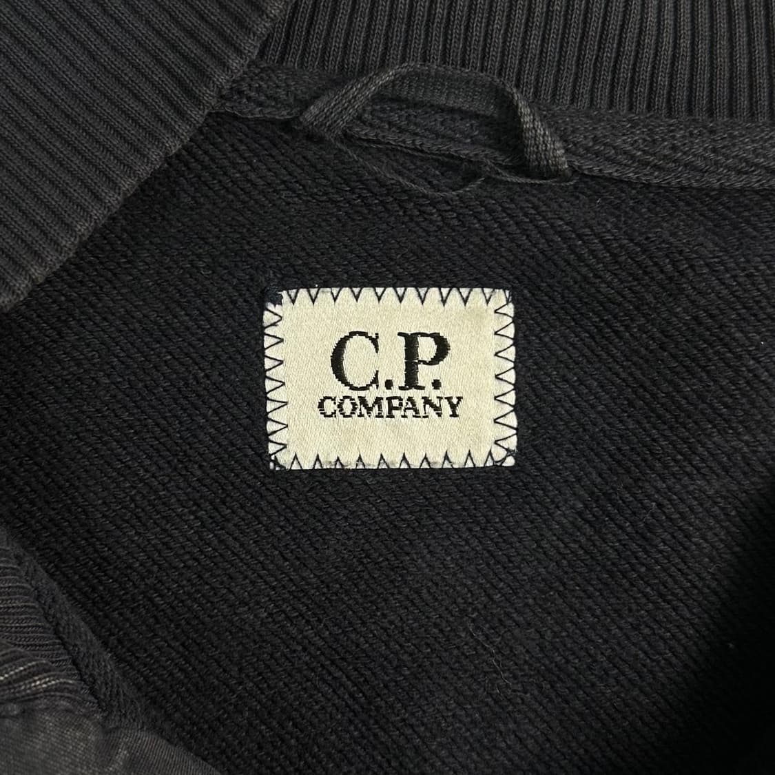 CP 컴퍼니 반집업 맨투맨 상품이미지6