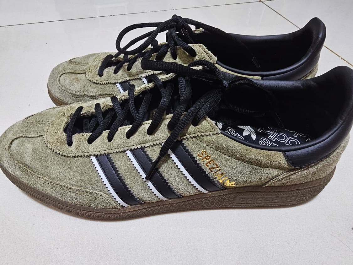 아디다스 스페지알 핸드볼 포커스 올리브 코어 블랙 팝니다 상품이미지2