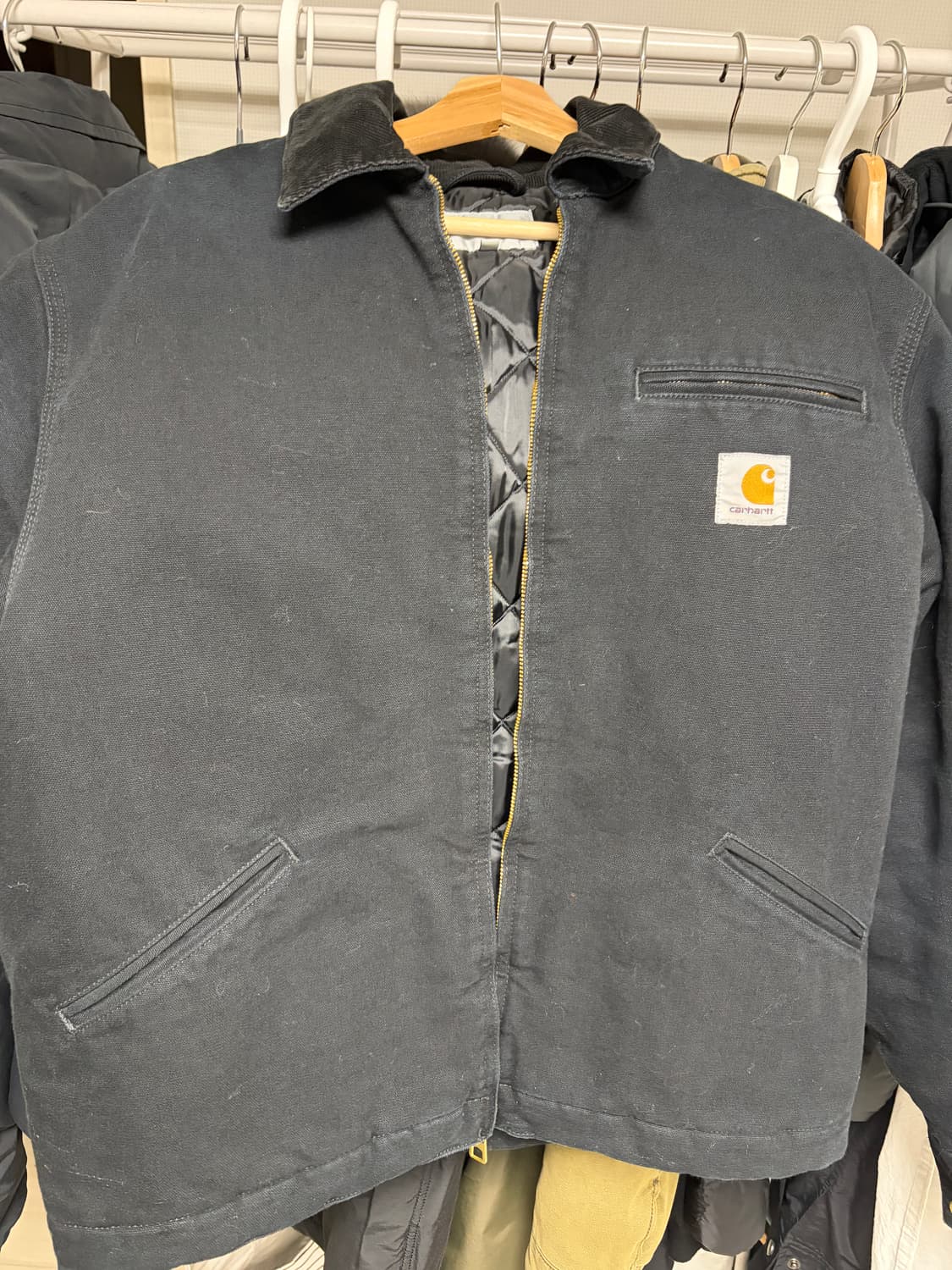 칼하트 디트로이트 자켓 블랙  상품이미지2