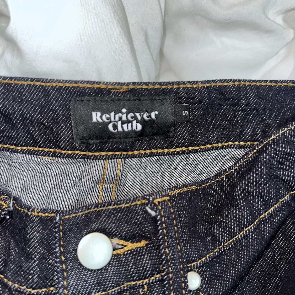 리트리버클럽 래빗 데님팬츠 인디고 블랙 s사이즈 판매합니다 상품이미지2