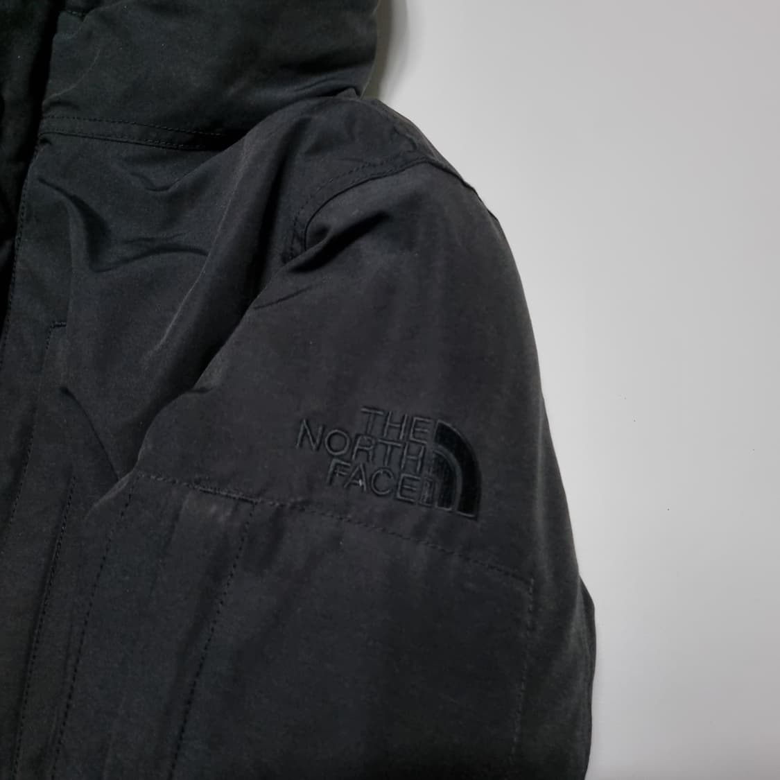 노스페이스 후드 패딩 상품이미지4