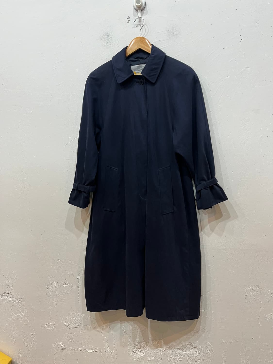아쿠아스큐텀 트렌치코트 네이비 우먼즈 Made in ENGLAND 상품이미지1