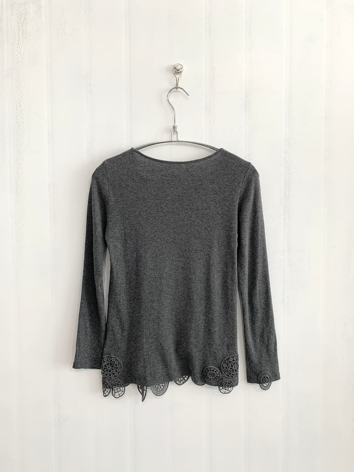 Charcoal Crochet Detail Long Sleeve 상품이미지9