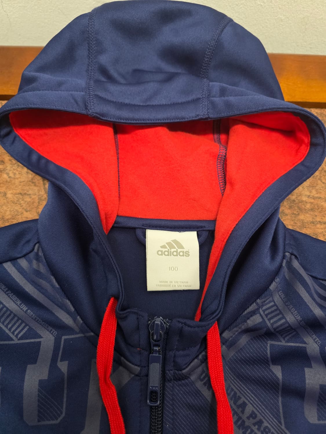 아디다스 클럽 아틀레티코 우니베르시다드 데 칠레 09년 후드 집업 재킷 상품이미지2