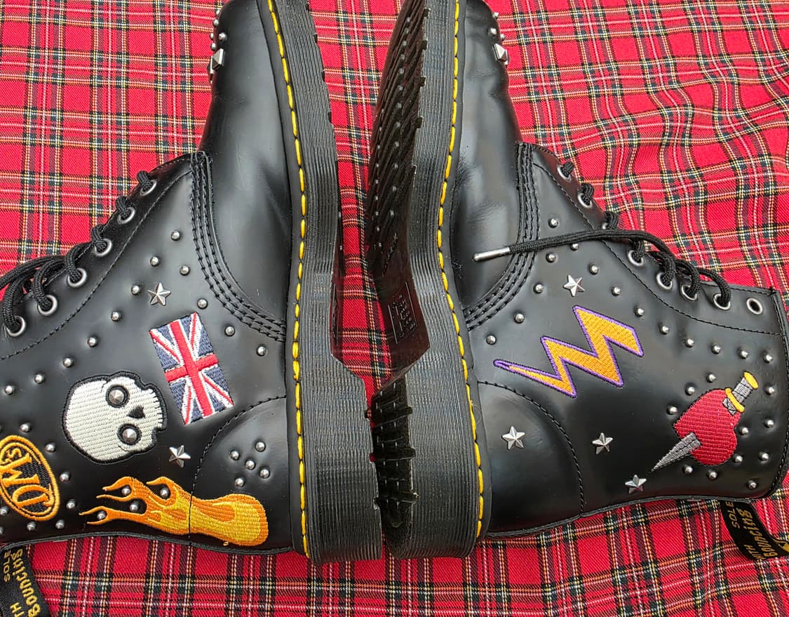 닥터마틴 1460 스터드 8홀 UK9 상품이미지5