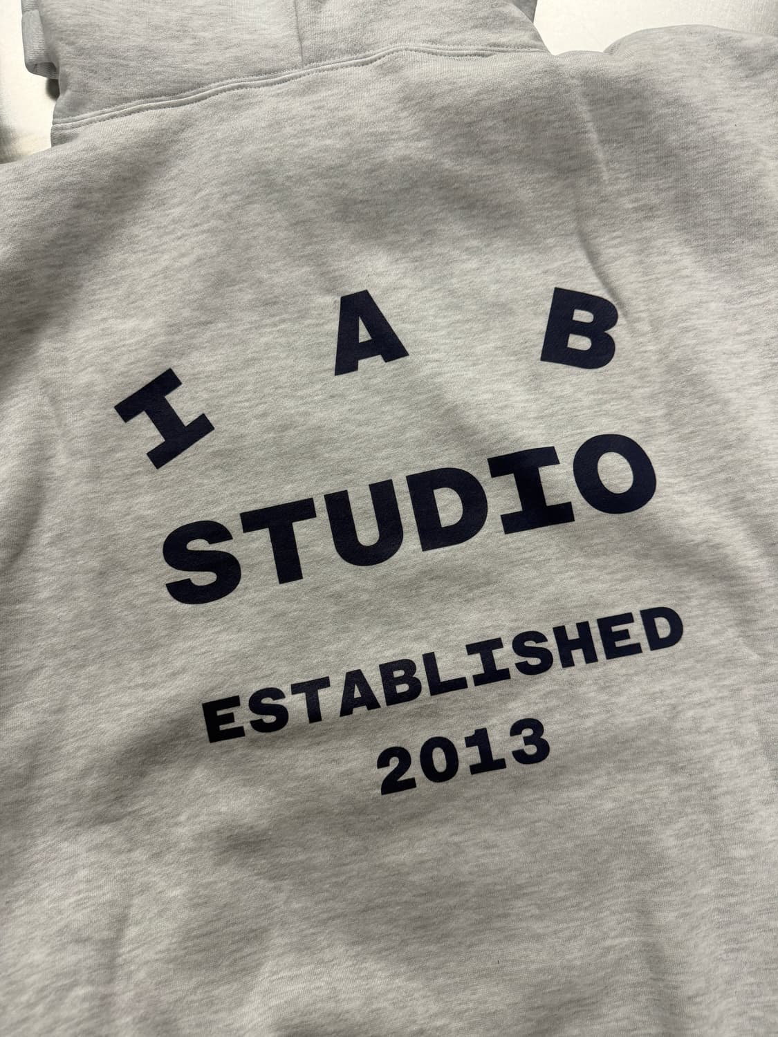 아이앱스튜디오 25 라이트 그레이 네이비 L,XL 상품이미지4