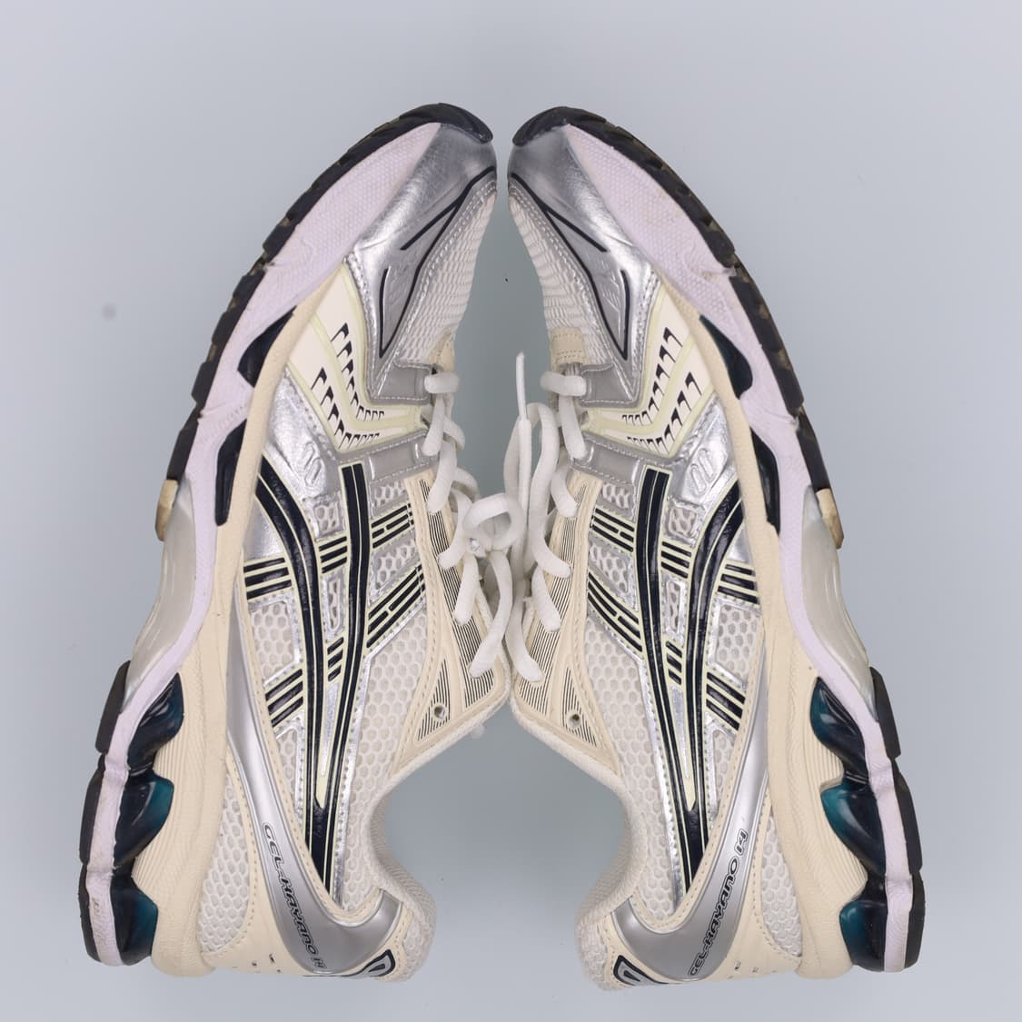 265 아식스 젤 카야노 미드화이트 0331H1 상품이미지4