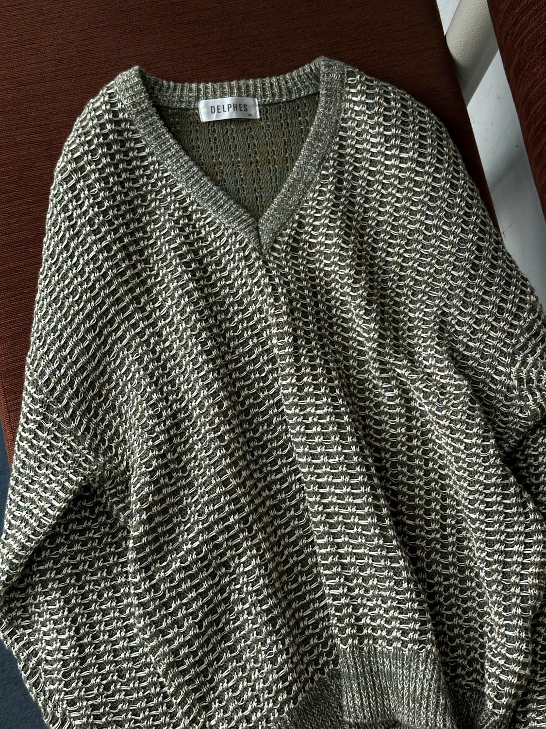 Loose gauge linen cotton v-neck knit 상품이미지3