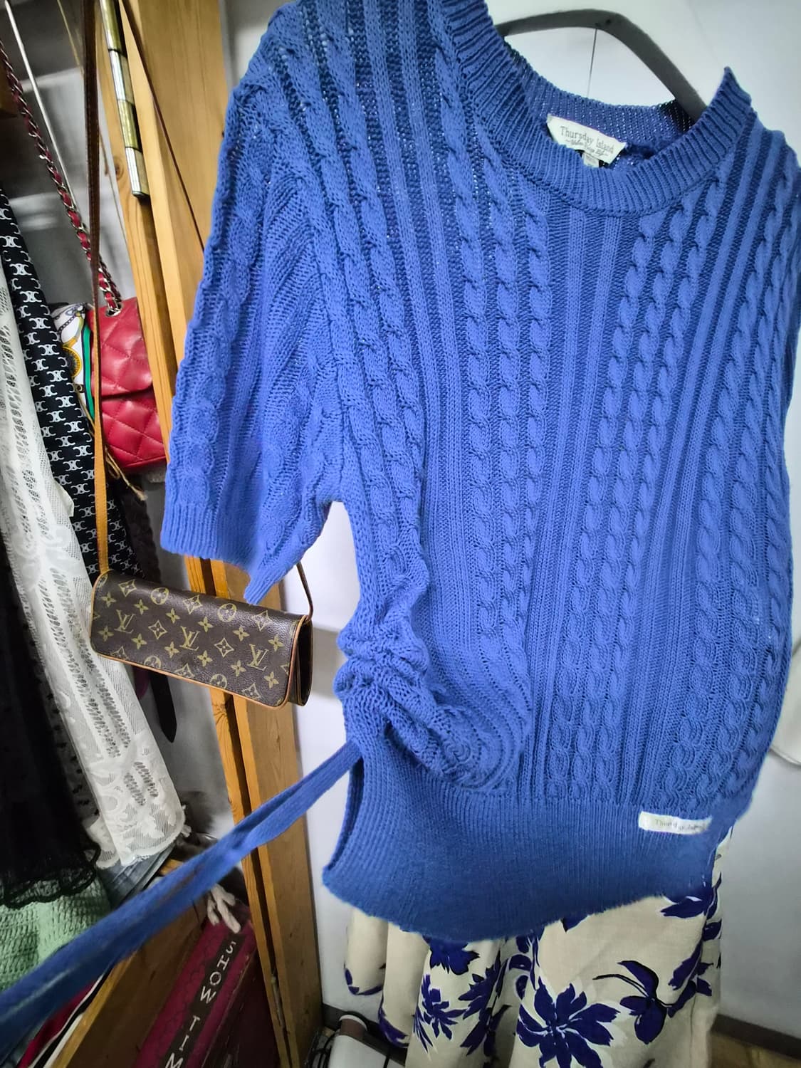 써스데이아일랜드 여름 셔링 니트 상품이미지6