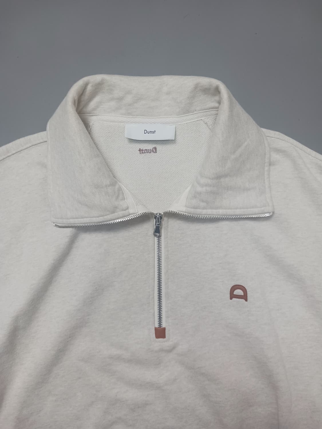 [L] 던스트 래더 로고 하프집업 스웨트셔츠 오트밀 멜란지 맨투맨 상품이미지3