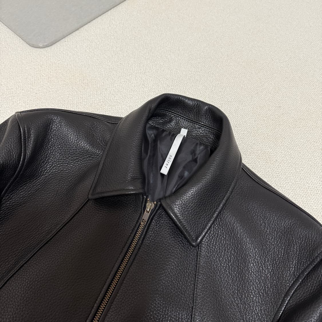 노이어 고트 슈렁큰 레더 블루종 50사이즈 상품이미지2