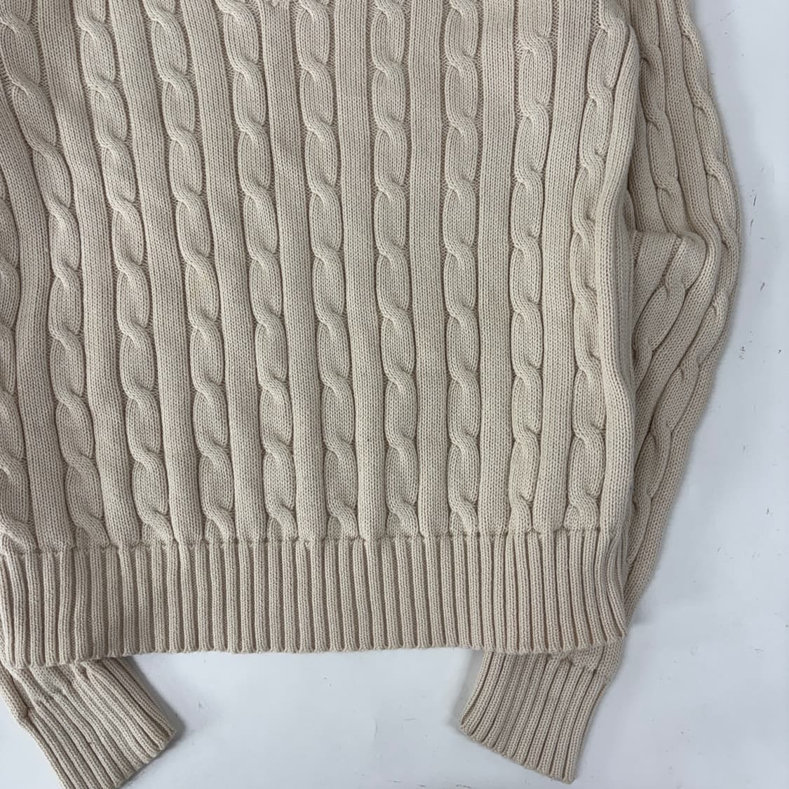 폴로 브이넥 니트 상품이미지5