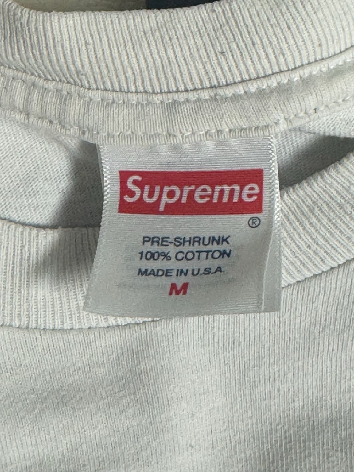 슈프림 23FW 페이먼트 티셔츠 화이트 상품이미지3