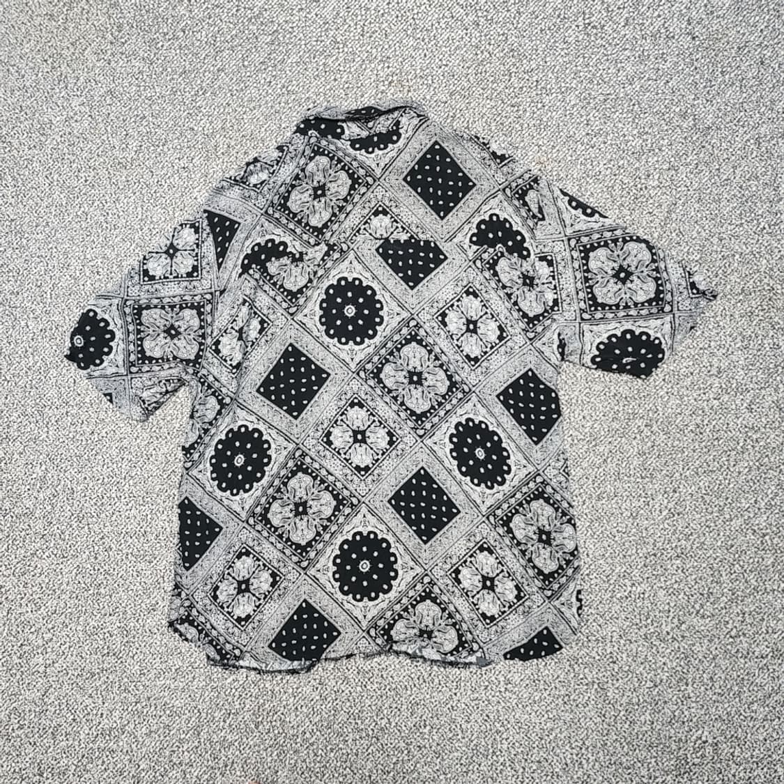 [Free] 빈티지 패턴 반팔셔츠 (2804) 상품이미지2