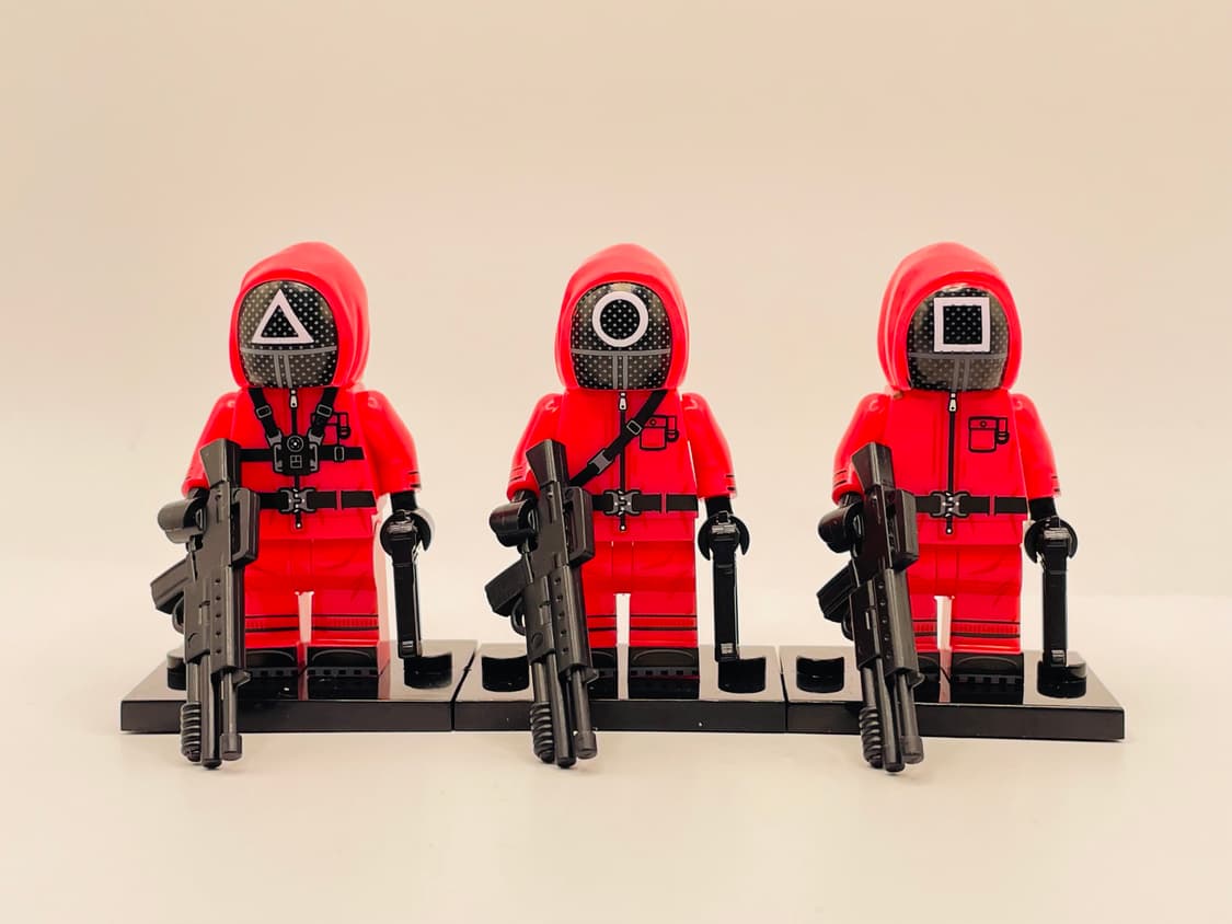 오징어게임 피규어 3종 상품이미지1