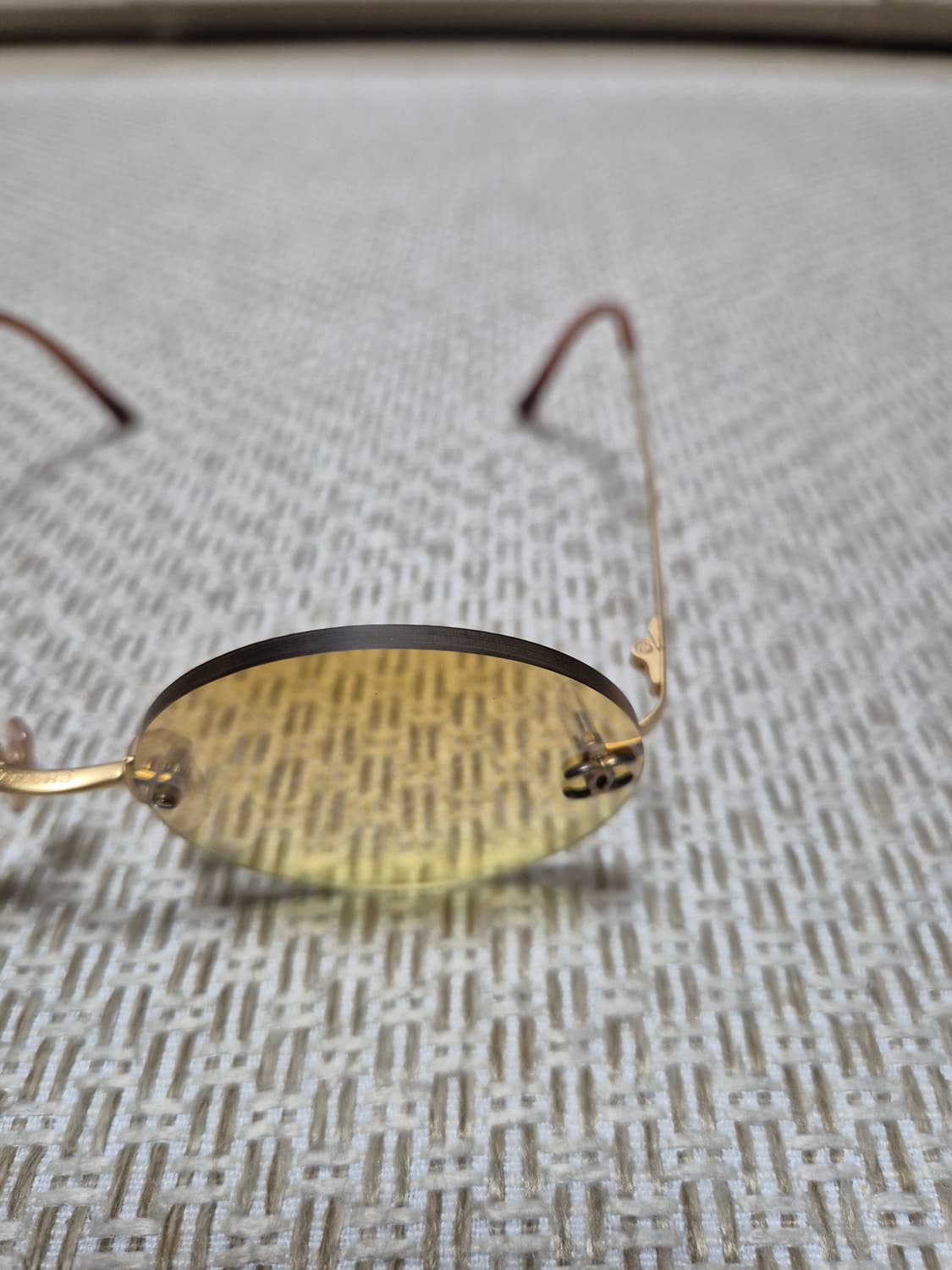 (정품) 샤넬 틴트 선글라스 옐로우 금장 선글라스 무테선글라스 상품이미지4