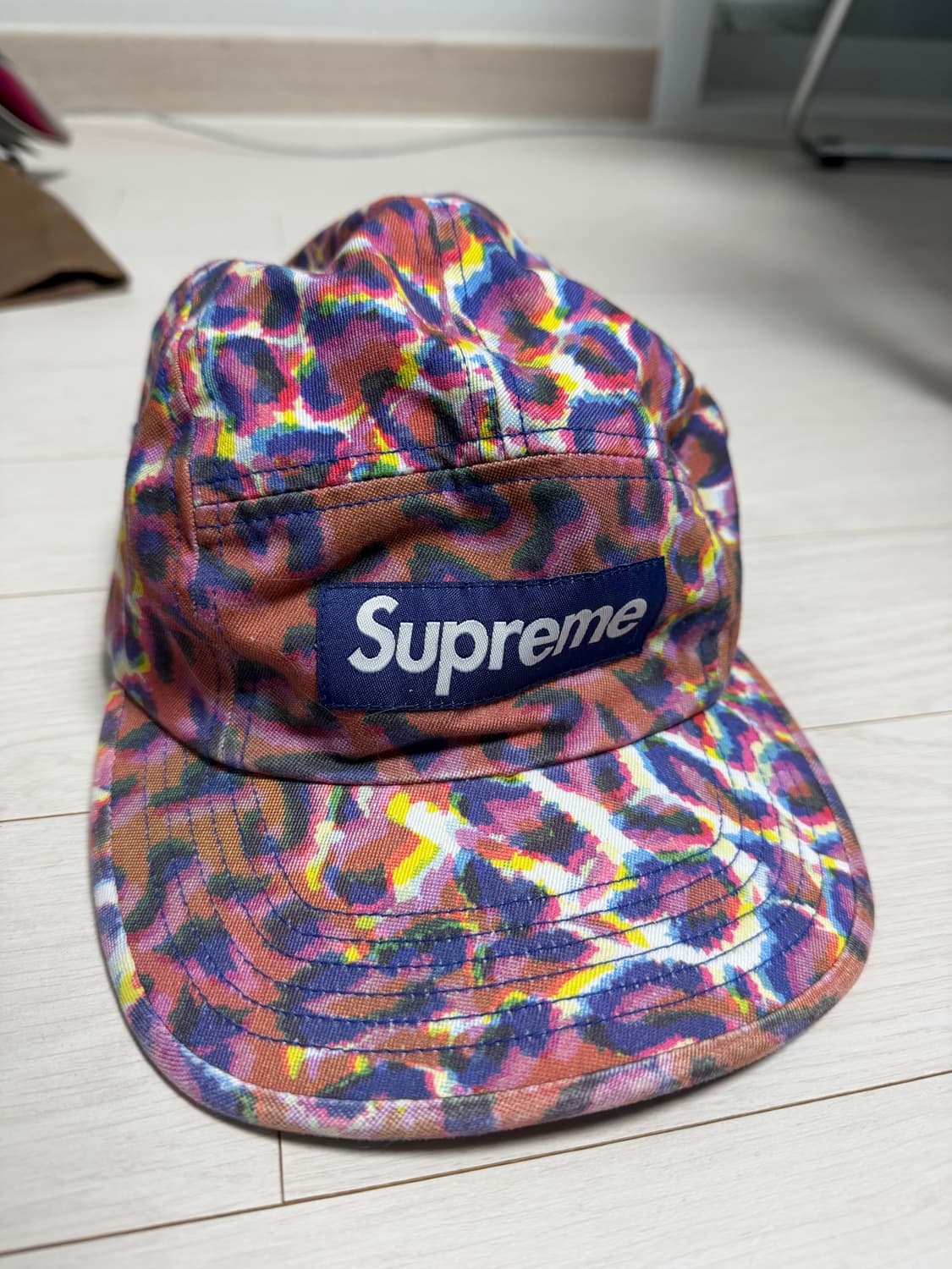 슈프림 캠프캡 상품이미지1