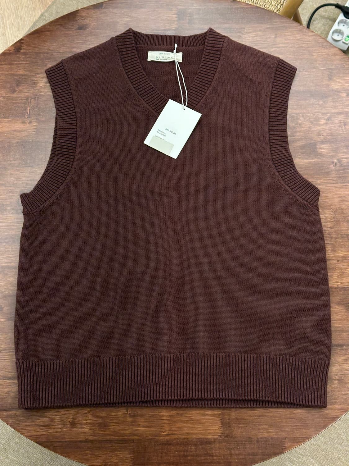 [새제품] 자라 오리진 니트 베스트 버건디 L, ZARA ORIGIN 상품이미지1