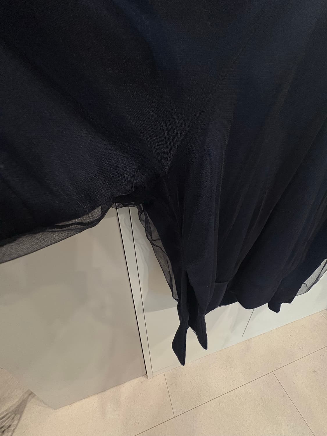 ENFOLD 네이비 컬러 블랙메쉬 상의 38 상품이미지3