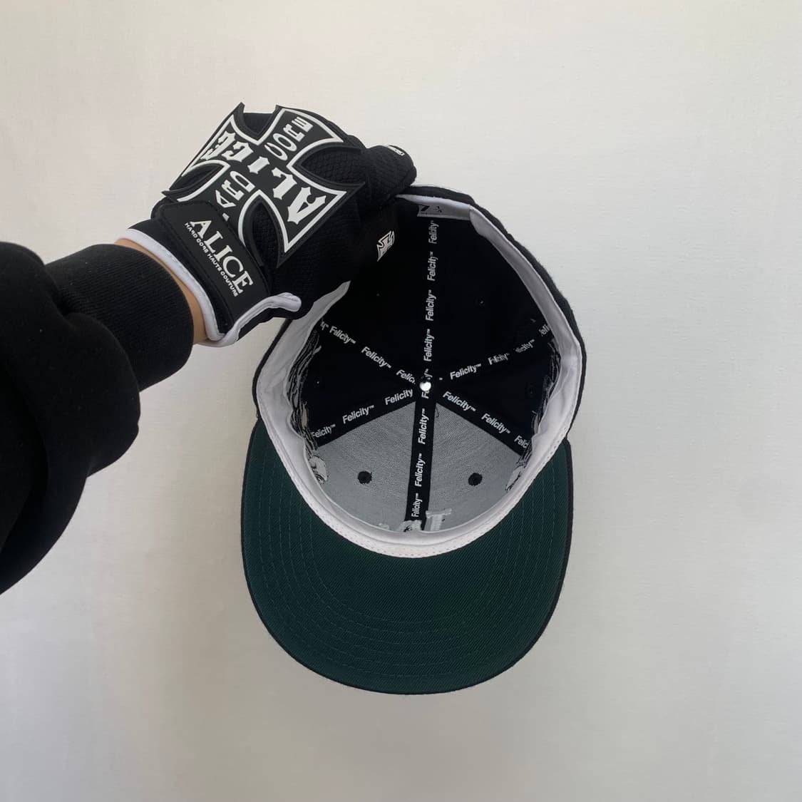 Felicity 검정색 BONE LA 엔젤스 피티드 캡 자수 새상품 상품이미지6