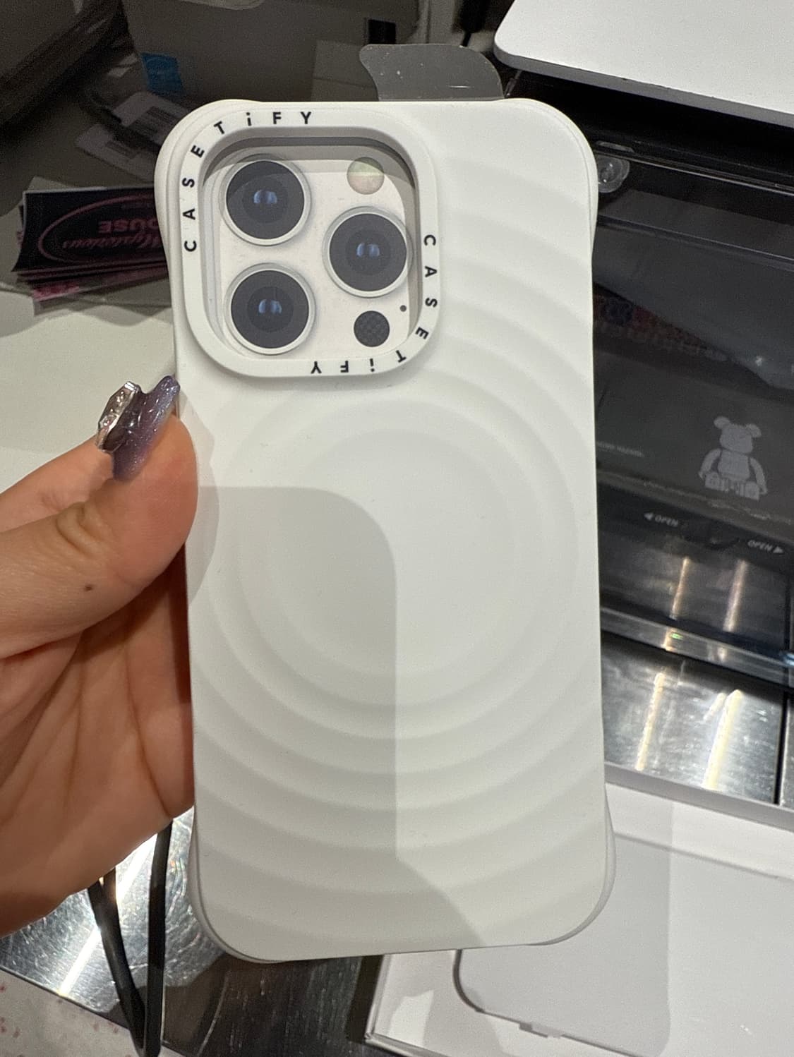 케이스티파이 아이폰 16 Pro 케이스 화이트 상품이미지2