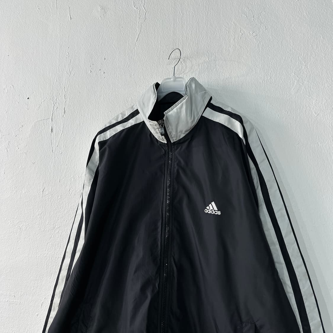 아디다스 빅로고 삼선 바람막이 자켓 110 상품이미지2