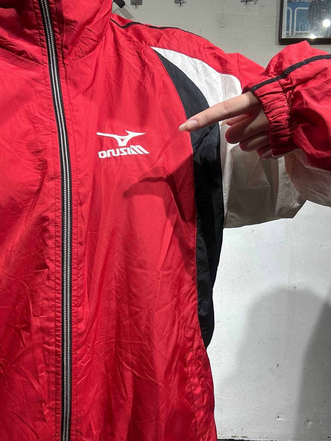 미즈노 레드 화이트 오버핏 바람막이 자켓 S 상품이미지4