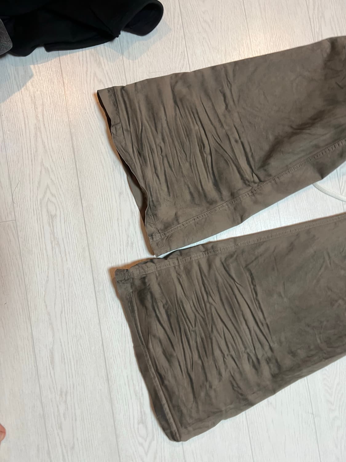 언더마이카 탄 카키 플레어 팬츠 사이즈 2 상품이미지3