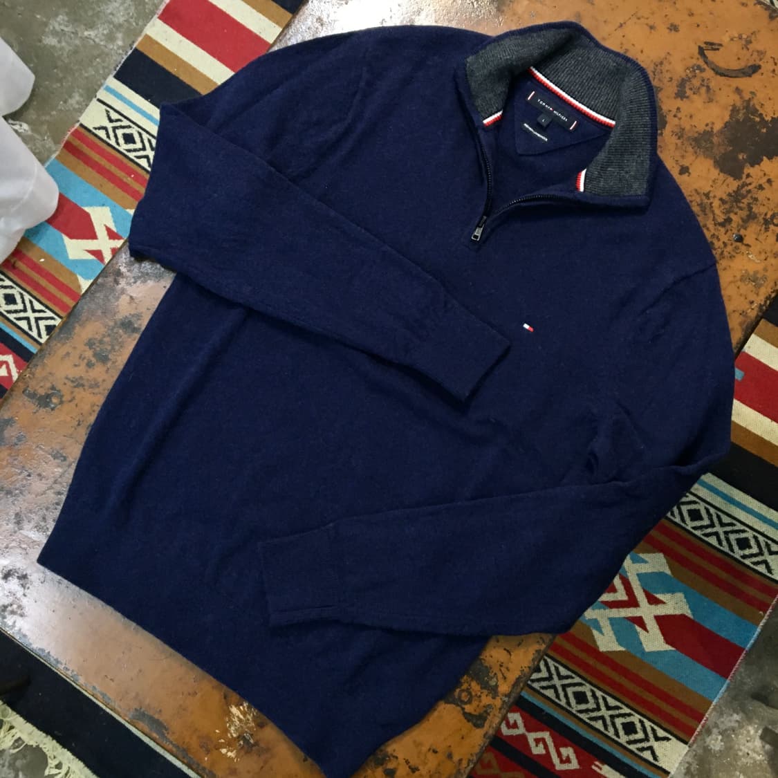타미힐피거 프리미엄 울 네이비 반집업 니트 남성 110 사이즈  상품이미지2