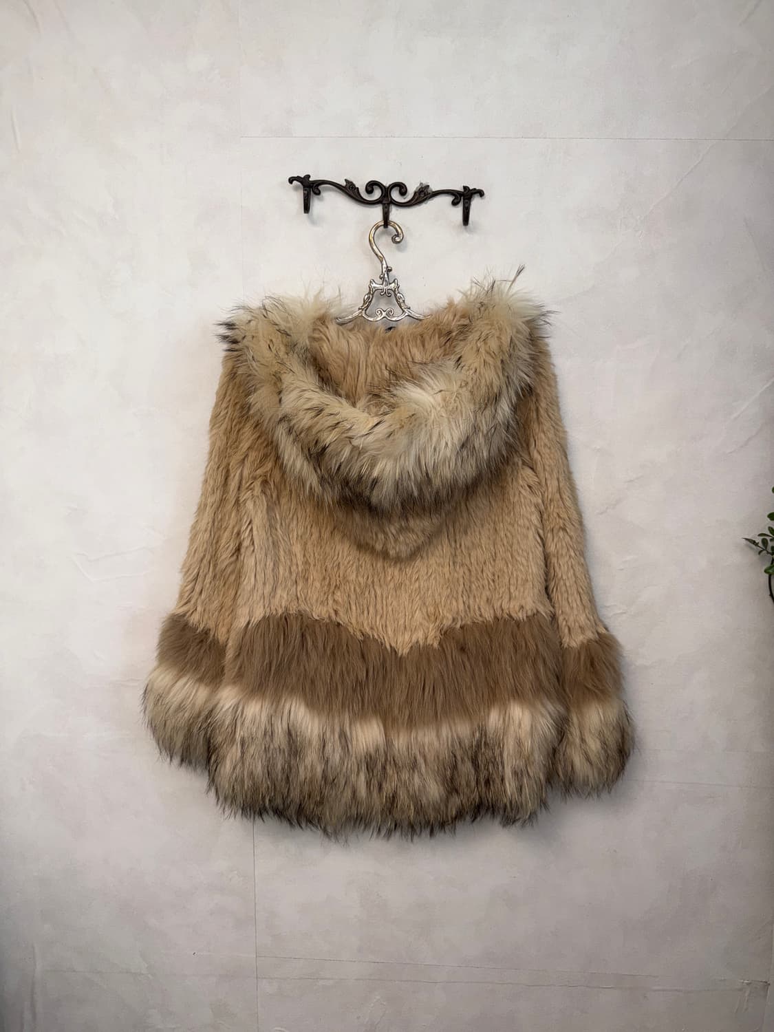 Mixed brown raccoon/fox/rabbit fur coat 상품이미지3